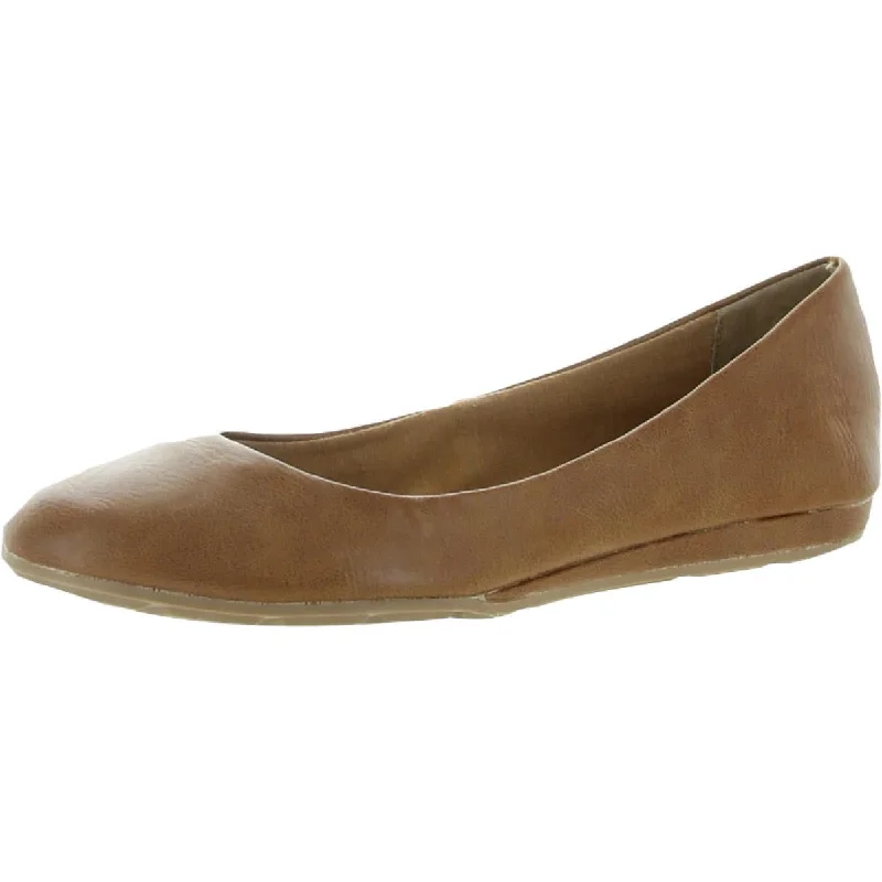 American Rag Womens AELLIE Faux Leather Slip On Ballet Flats